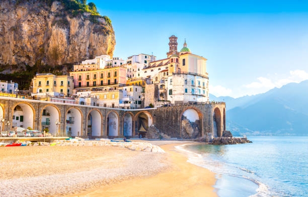 Morning view of Amalfi cityscape, Italy Morning view of Amalfi cityscape on coast line of mediterranean sea, Italy alberobello stock pictures, royalty-free photos & images