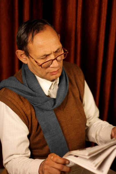 istock Senior men reading news paper 1126071324