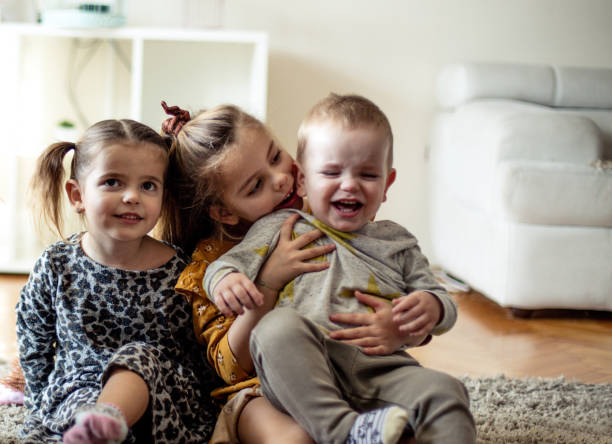 istock Why are you crying, my little boy? 1126108206