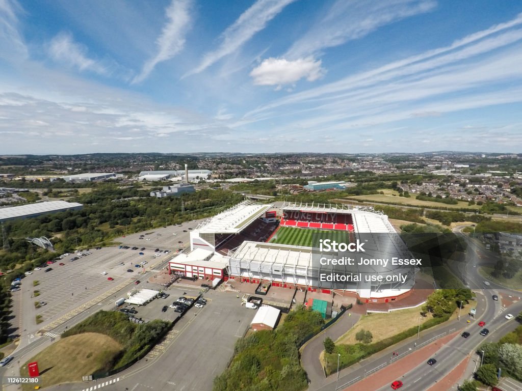 Hành trình thăng trầm của Câu lạc bộ Barnsley - Từ thành công đến thử thách