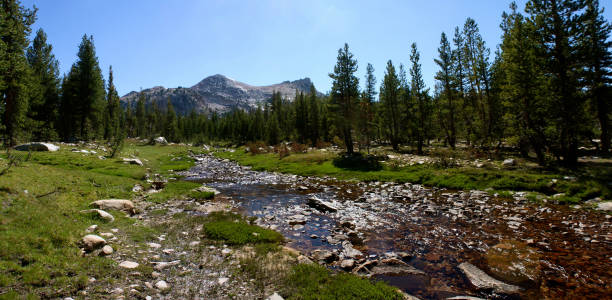 istock Elisabeth Lake, Yosemite 1126158186