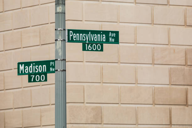 istock 1600 Pennsylvania Ave 1126195245