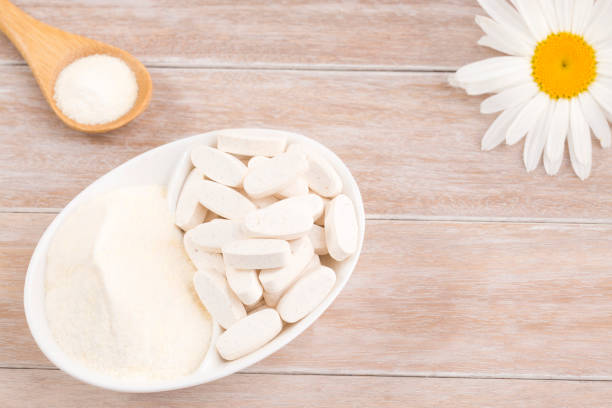 istock Pills and collagen protein powder - Hydrolyzed 1126241481