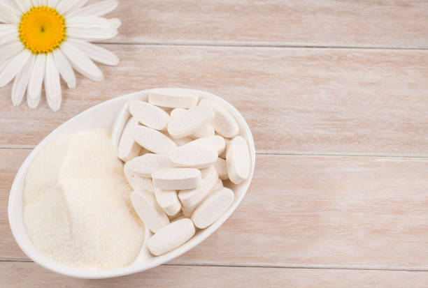 istock Pills and collagen protein powder - Hydrolyzed 1126242673