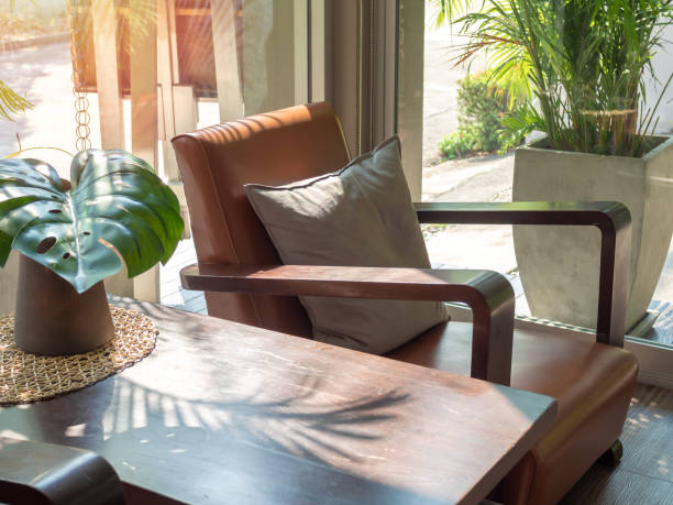 brown wooden sofa retro style and wooden table - armchair sofa leather brown imagens e fotografias de stock