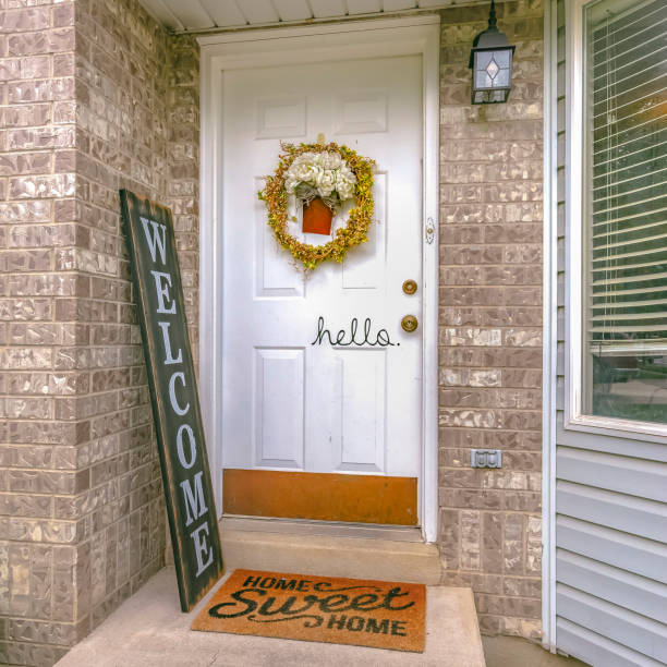 istock A wonderful home with a decorated doorway 1126332379