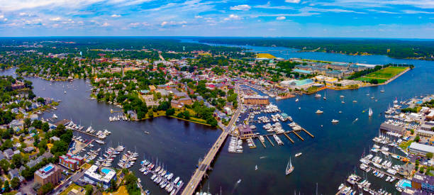 аннаполис, md скайлайн - us naval academy стоковые фото и изображения