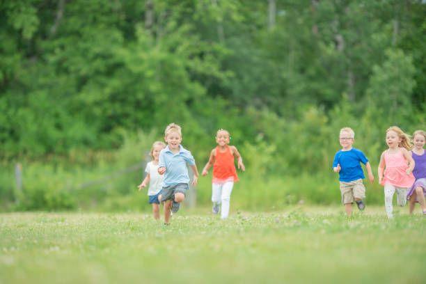 istock Kids Outdoors 1126518078