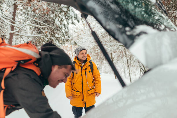 istock Hikers on a winter road trip 1126518490
