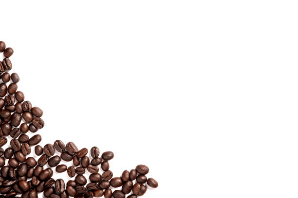 кофейные зерна. - coffee nobody macro directly above стоковые фото и изображения