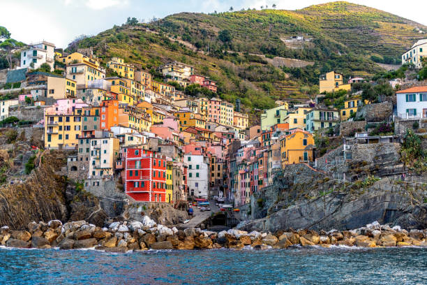 istock Riomaggiore Seascape Cinque Terre Italy 1126539740
