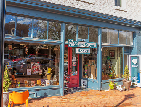 Davidson, NC, USA-1/24/19: Main Street Books storefront, in the small college town of Davidson.