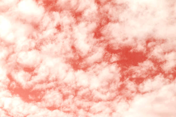 il cielo con nuvole di colore corallo. - couple abstract multi colored new foto e immagini stock