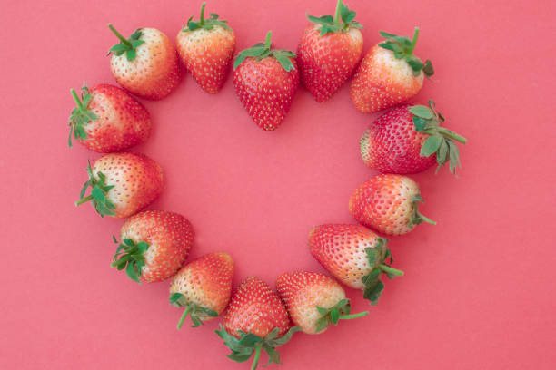 Strawberry_love ページ fresh-strawberry-lover-heart-