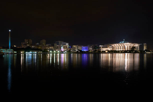 istock Reflection of the City 1126713916