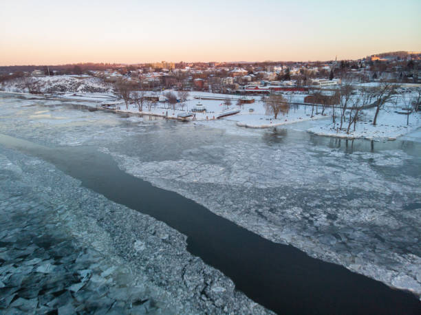 istock Hudson River in Hudson, NY 1126749218
