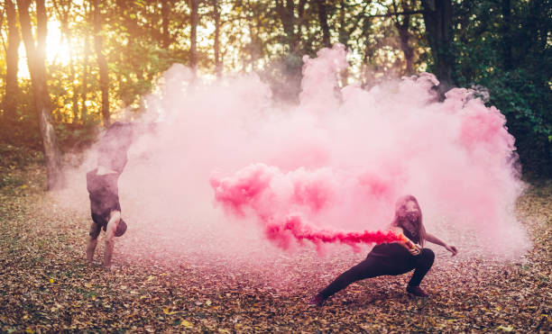 istock Couple acroyoga 1126793566