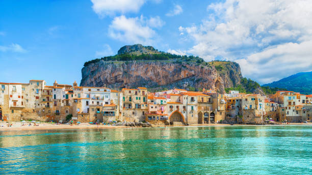 Cefalu, medieval village of Sicily Cefalu, Sicily - September  24, 2018: Cefalu, medieval village of Sicily island, Province of Palermo, Italy sicily photos stock pictures, royalty-free photos & images