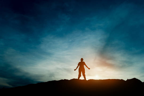 istock Silhouette of team leadership, teamwork and teamwork and delightful silhouette concepts 1126866177