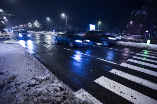 istock Night with snow in city, Belgrade, Serbia 1126879497
