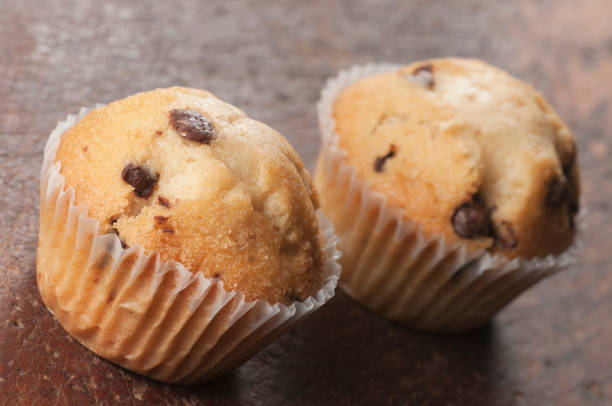 istock muffins with raisins, close up 1126881175