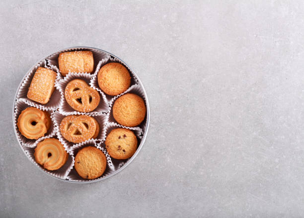 istock Tin full of butter cookies 1126888043