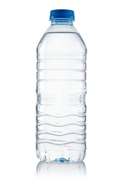 白い背景の上の水のボトル - water bottle cold purified water ストックフォトと画像