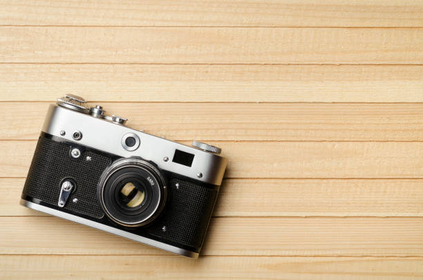 istock old vintage film camera 1126937842