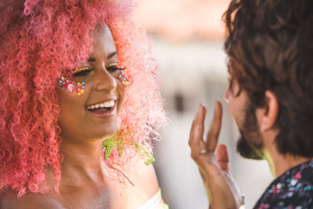 istock Applying glitter on the skin 1126957115