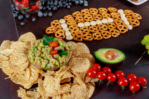 snacks out for american championship game watching party top view - lanche da tarde imagens e fotografias de stock
