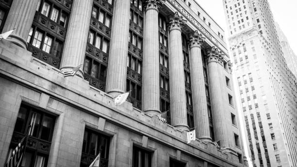 istock Chicago City Hall 1126978939