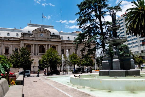 san salvador de jujuy/jujuy/argentyna - 01/06/2019: square belgrano, punkt orientacyjny - latin america argentina south america city zdjęcia i obrazy z banku zdjęć