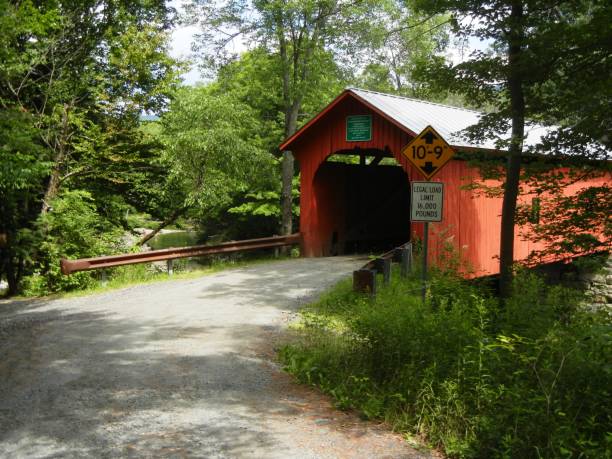 istock Slaughter House Covered Bridge, Dog River, Northfield Falls, Vermont 1126984093