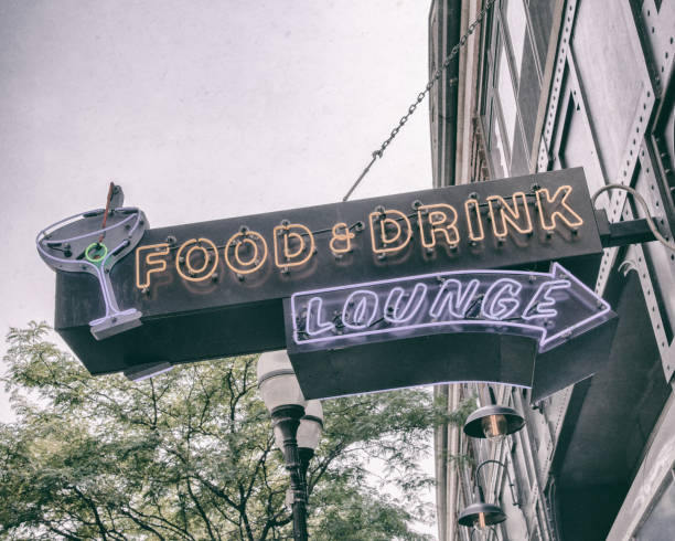 istock Food and Drink neon sign 1127006867