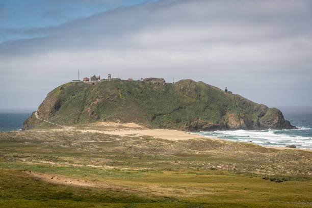istock Big Sur California Coastline 1127018448