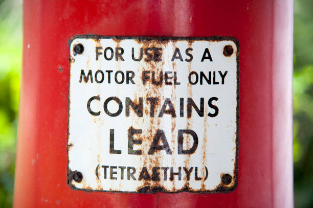 istock Vintage rusty fuel pump sign 1127071578