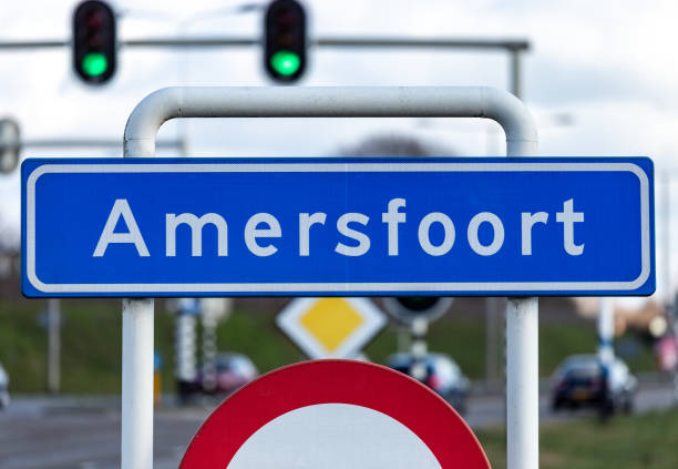istock Stad limiet teken van Amersfoort, Nederland 1127109841