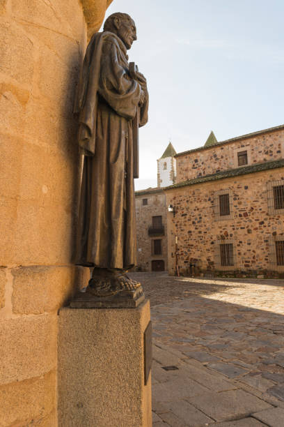 istock Medieval city of Caceres 1127109853