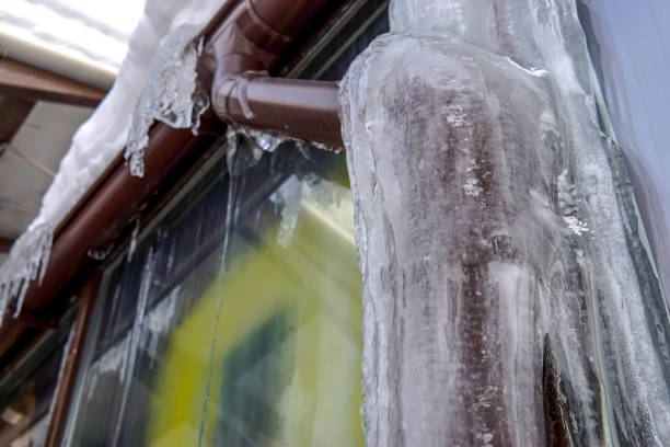 istock Very large icicles close up photo 1127117399