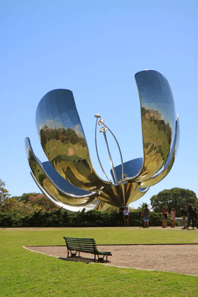 Tác Phẩm Điêu Khắc Hoa Nổi Tiếng Được Gọi Là Floralis Generica Buenos Aires Argentina Hình ảnh Sẵn có - Tải xuống Hình ảnh Ngay bây giờ - iStock Tác Phẩm Điêu Khắc Hoa Nổi Tiếng Được Gọi Là Floralis Generica Buenos Aires Argentina Hình ảnh Sẵn có - Tải xuống Hình ảnh Ngay bây giờ - iStock
