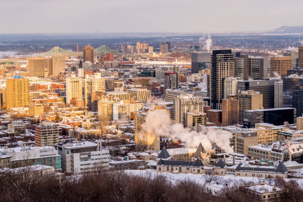 istock Montreal skyline during a cold winter afternoon 1127158749