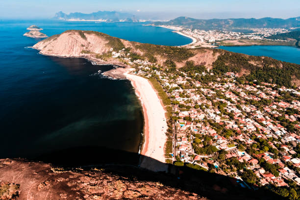 istock Itacoatiara beach at Niteroi/RJ 1127160289