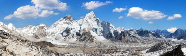 istock Mount Everest and Khumbu Glacier from Kala Patthar 1127166005