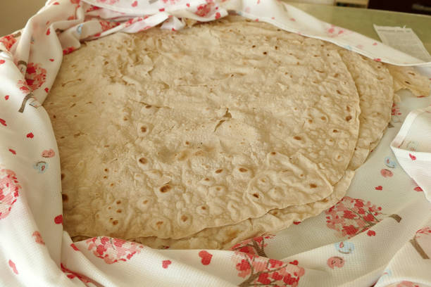 istock new thin yufka bread, world bread varieties, wheat yufka bread, 1127168460