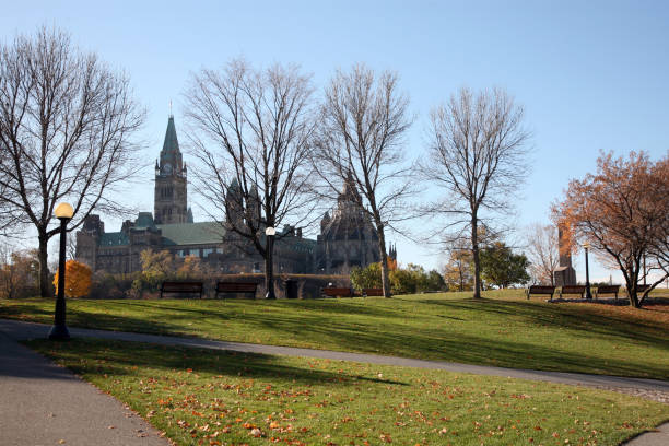 istock Ottawa Autumn - Parliament Hill 1127170494