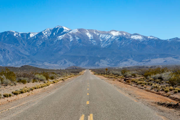 istock A Road in New Mexico 1127174803