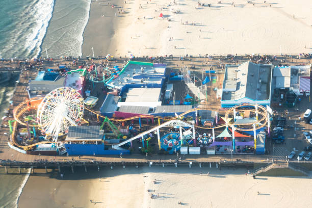 istock Ferris Wheel On Santa Monica Pier 1127177044