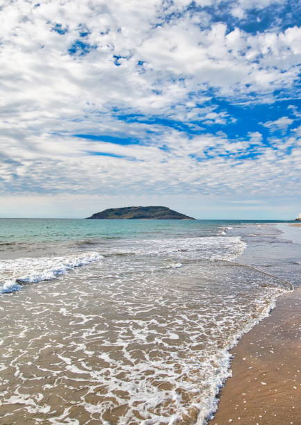 Mazatlan Golden Zone (Zona Dorada), famous touristic beach and resort zone Mazatlan Golden Zone (Zona Dorada), famous touristic beach and resort zone kiteboarding stock pictures, royalty-free photos & images