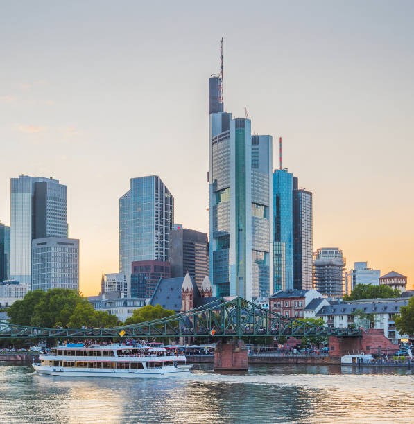 istock Sunset skyline with Frankfurt embanment 1127185086