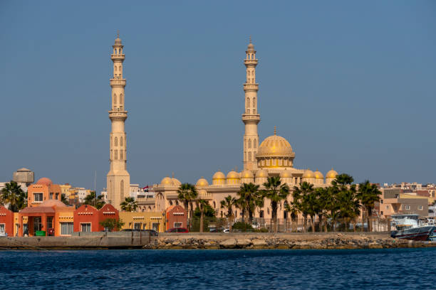 istock Mosque and harbor in Hurghada, Egypt 1127243186